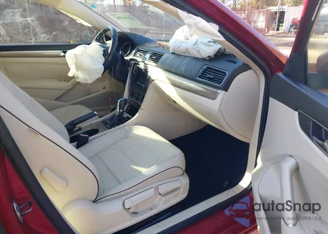 2017 Volkswagen Passat 1.8T Se from USA, damaged, VIN 1VWBT7A36HC067534